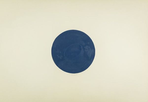 Turi Simeti - Un ovale in tondo blu