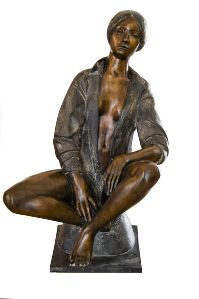 Modella Seduta
