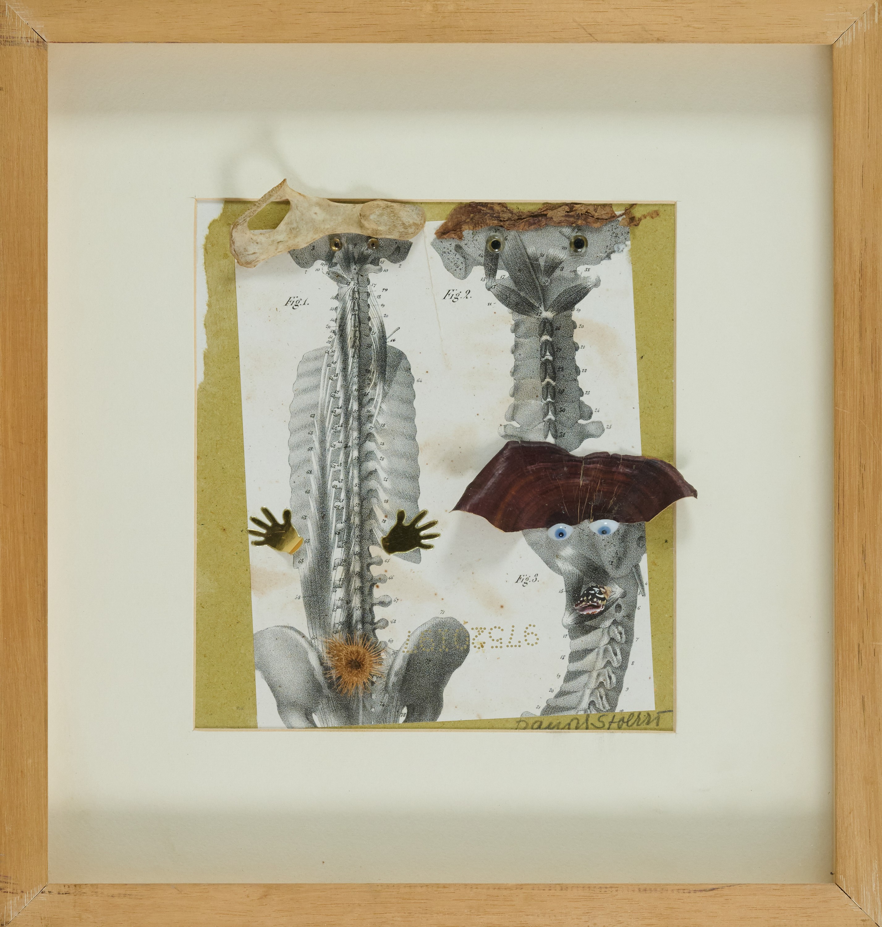 Daniel Spoerri - Composizione (accumulazione e tecnica mista su cartoncino), 1995