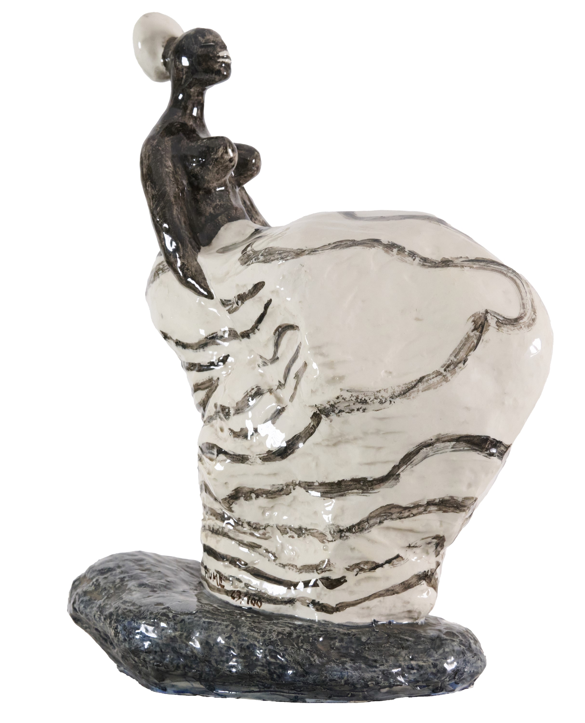 Salvatore Fiume - Somala al vento, scultura in ceramica policroma