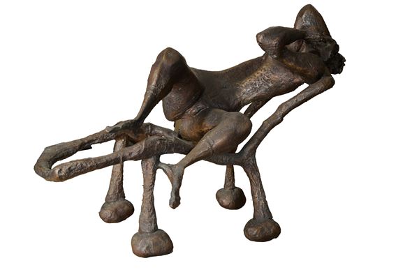 Luciano Minguzzi - Figura sul divano