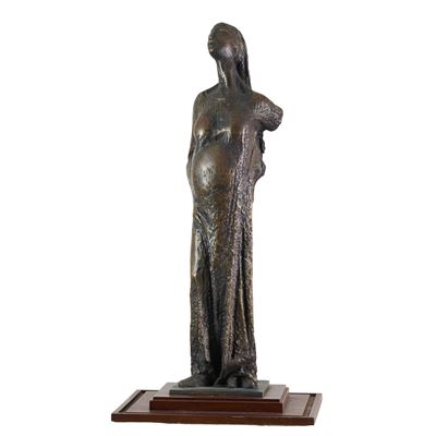 Figura femminile in bronzo