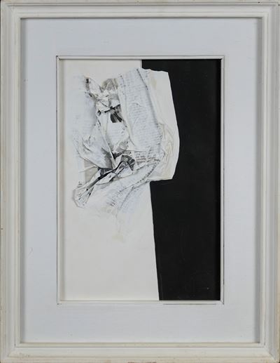 Forma, Giornale (bianco su nero) — tecnica mista e collage